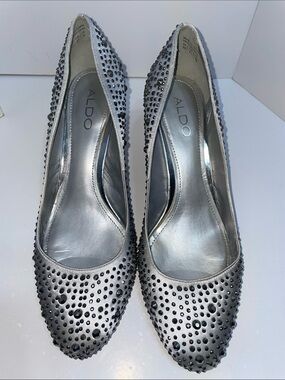 🖤Aldo Rhinestone Pumps size 10